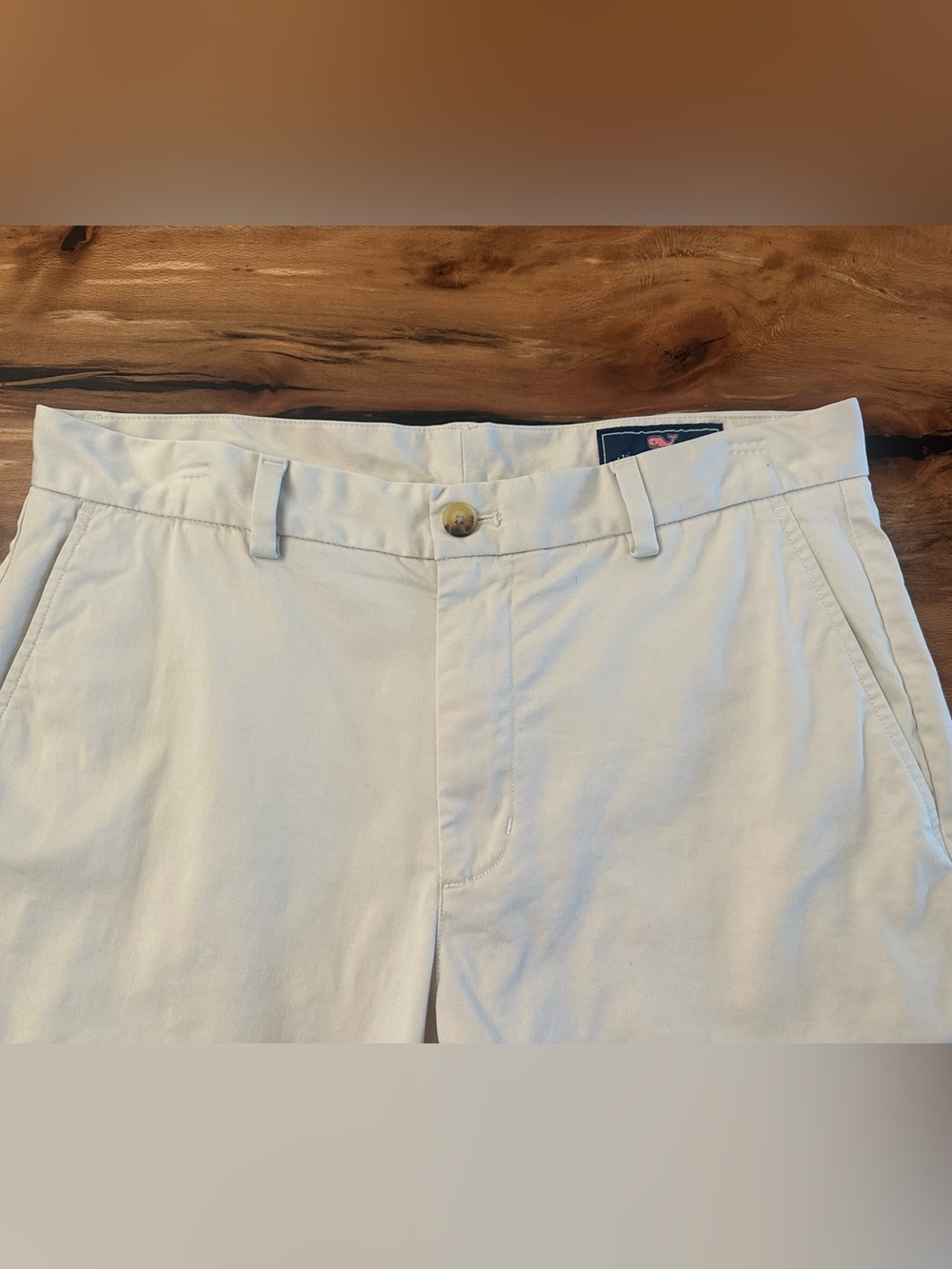 Vineyard Vines Breaker Shorts Men's
| Size: 32| Khaki Stone Flat Front NWOT - Picture 4 of 15